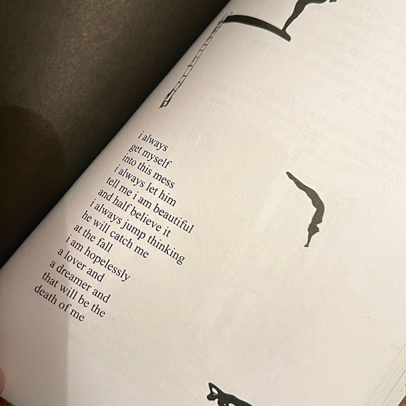 “ Milk and Honey “ Book of Poetry by: Rupi Kaur - Picture 2 of 4